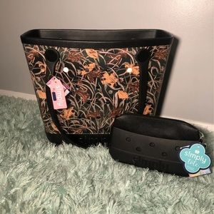 Simply Southern S!mply Tote Bag and Clutch